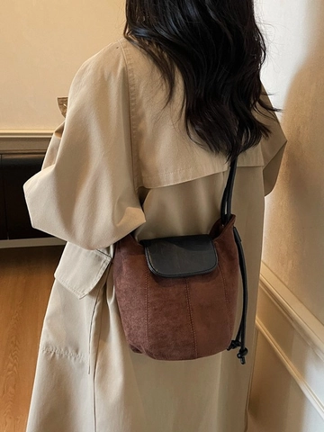 Bolso de Cubo de Cuero PU Esmerilado Retro para Mujer Bolso de Hombro con Solapa de Color de Contraste Minimalista Coreano