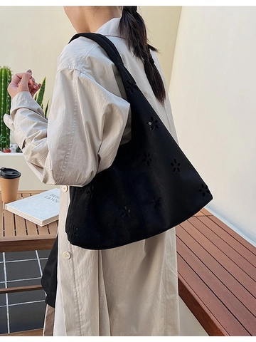 Women Vintage Suede Large Capacity Shoulder Bag Laser Cut Floral Hollow Hobo Tote Dumpling Bag Casual Commuter Handbag