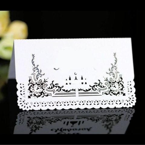 Marque-places Découpés au Laser Papier Perlé Silhouette de Mosquée Design Dentelle pour Aïd Ramadan Mariage Fête Banquet Décoration de Table