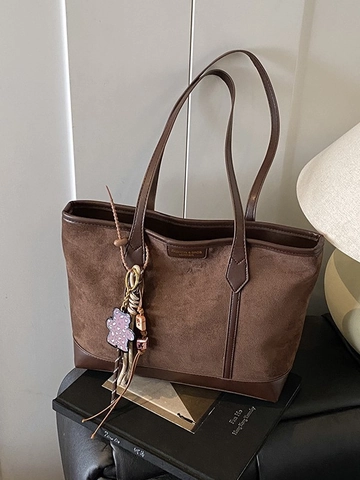 Vintage Suede PU Leather Large Capacity Tote Bag For Women Retro Soft Commuter Shoulder Bag With Tassel Bear Charm Casual Handbag