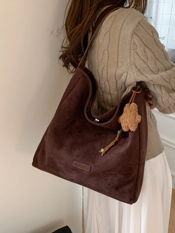 Damen Retro Große Kapazität Schultertasche Minimalistische Wildleder Textur PU Leder Tote Bag Mit Plüsch Anhänger Hobo Tasche