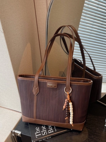 Bolso Tote de Mujer Tejido Vintage Gran Capacidad Cuero de PU Bolso de Hombro Con Colgante de Cuentas Para Oficina Diario