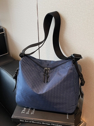 Large Capacity Plaid Canvas Crossbody Bag For Women New Casual Shoulder Tote Bag For University Students Zipper Closure