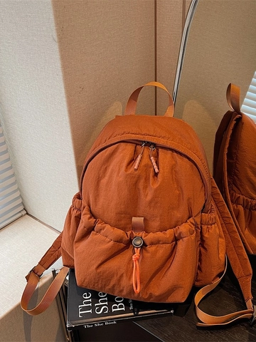 Zaino in Nylon alla Moda da Donna Design Pieghettato Zaino Leggero da Viaggio Tasca con Coulisse per Scuola Pendolare Casual