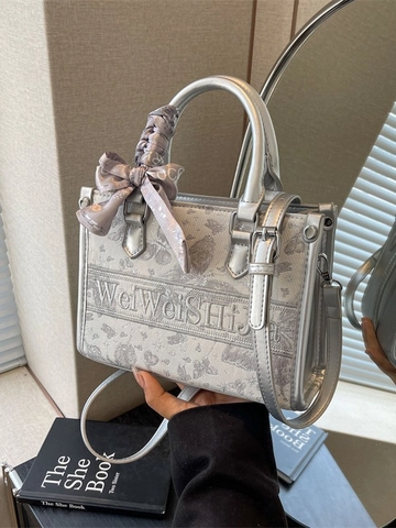 Vintage Butterfly Embroidery Canvas Tote Bag For Women Luxurious Mini Square Crossbody Bag With Satin Scarf Bow Handbag