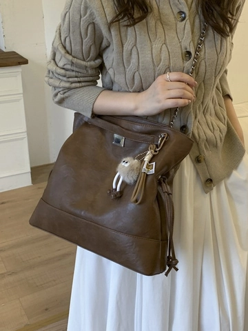 Vintage Large Capacity PU Leather Tote Bag For Women Casual Metal Chain Shoulder Bag Solid Color Retro Commute Travel Bag