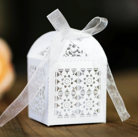 Laser Geschnitten Holle Blume Hochzeit Süßigkeitenbox Europäischer Stil Perlmuttpapier Geschenkbox Mit Band Für Party Dekoration