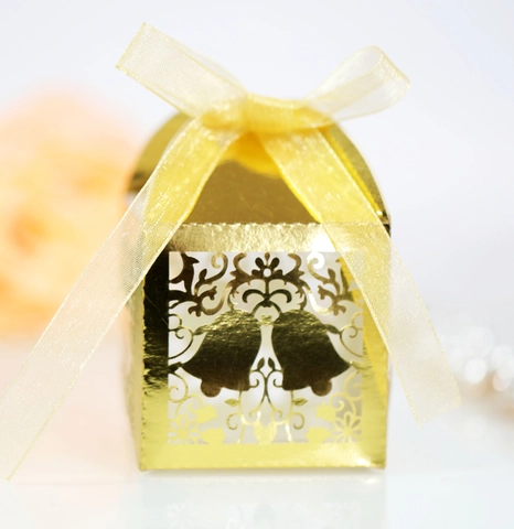 Scatola di Caramelle a Campana Intagliata al Laser di Natale Fiocco di Nastro Carta Perlata Confezione Regalo per Matrimonio Festa Celebrazione