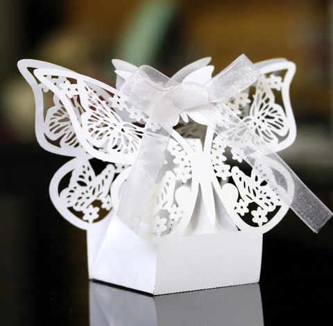 European Style Laser Cut Butterfly Candy Box Wedding Favor Gift Box Paper Candy Packaging For Party Decoration
