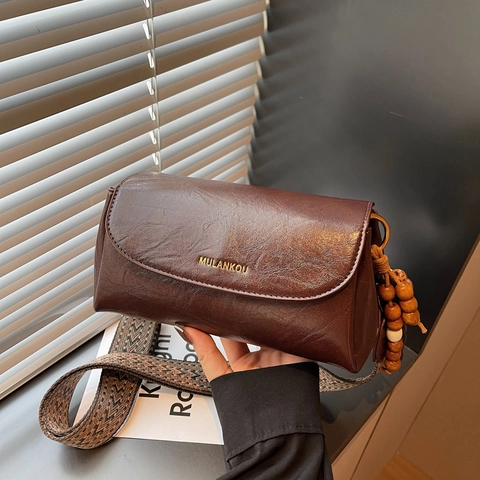 Vintage Women PU Leather Crossbody Bag Fashion Simple Small Square Shoulder Bag With Wide Woven Strap Retro Daily Commute Satchel