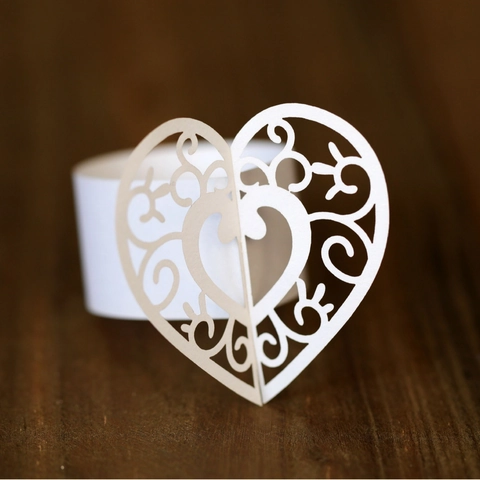 Laser Cut Heart Shaped Hollow Paper Napkin Rings For Wedding Banquet Party Table Decoration Pearlescent Art Paper Napkin Ring