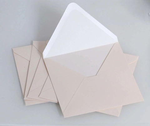 Thickened Pearl Paper Envelopes For Invitations Wedding Greeting Cards Flesh Pink Ivory Color Western V-Flap Envelopes