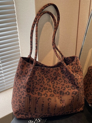 Bolso Tote de Antelina con Estampado de Leopardo Gran Capacidad Bolsa de Compras Bolso de Hombro Retro Con Parches de Letras Mujer