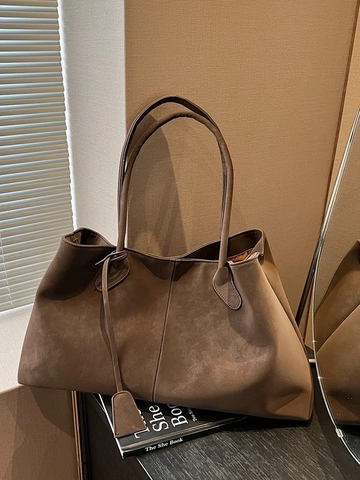 Sac Fourre-Tout en Cuir PU Mat Grande Capacité pour Femmes Minimaliste Rétro Sac à Épaule pour Bureau Travail Shopping Chic