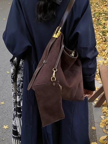 Borsa Tote da Donna Vintage in Pelle Scamosciata Sintetica Grande Capacità Hobo a Tracolla Pendolare Con Componenti Dorati