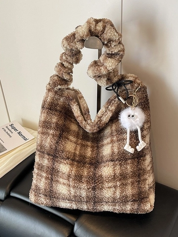 Bolso Tote de Moda de Peluche a Cuadros para Mujer Gran Capacidad Bolso de Hombro de Lana con Lindo Colgante de Monstruo Bolso de Mano de Invierno Casual