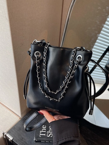 Vintage PU Leather Bucket Bag For Women Retro Casual Drawstring Shoulder Crossbody Bag With Silver Chain Link Handle