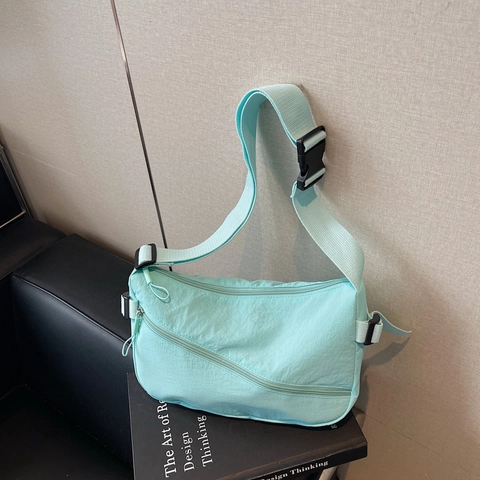 Fashion Women Solid Color Nylon Crossbody Bag Large Capacity Simple Shoulder Half Moon Bag With Adjustable Strap Casual Travel Tote