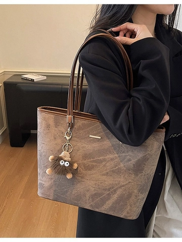 Sac Fourre-tout en Cuir PU pour Femmes de Grande Capacité Motif Marbre Sac à Bandoulière de Trajet Avec Pendentif Monstre en Peluche