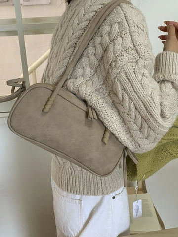 Women Retro PU Leather Pillow Shoulder Bag Large Capacity Frosted Underarm Bag With Bow Knot Detail Commuter Fashion Bag