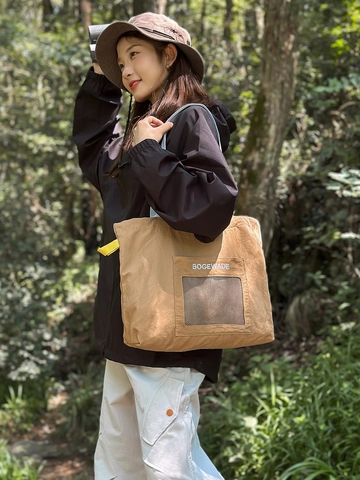 Sac Fourre-Tout en Nylon à Cordon de Serrage Grande Capacité pour Femmes Sac à Épaule Décontracté Polyvalent pour Voyage École