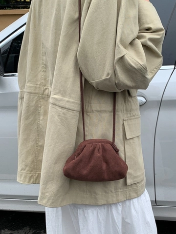 Bolso Bandolera Cloud de Cuero PU Mate Vintage para Mujer Bolso de Hombro Plisado Forma de Concha Bolso Diario Minimalista