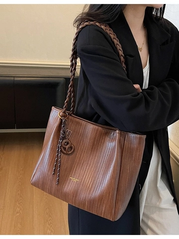 Borsa Tote Retro in Pelle PU con Trama Intrecciata di Grande Capacità per Donna Versatile Borsa a Tracolla Minimalista Pendolare con Ciondolo