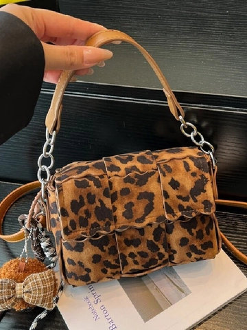 Vintage Woven Suede Shoulder Bag Leopard Print Women Crossbody Bag Scalloped Edge Small Square Flap Bag With Chain Strap