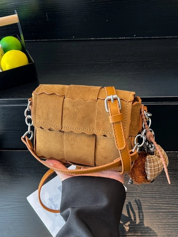 Vintage Woven Suede Shoulder Bag Leopard Print Women Crossbody Bag Scalloped Edge Small Square Flap Bag With Chain Strap