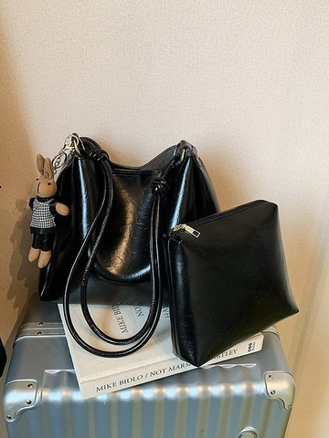 Vintage PU Leather Large Capacity Tote Bag For Women Fashion Commute Shoulder Bag With Rabbit Charm And Inner Pouch