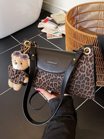 Bolso de Hombro Vintage con Estampado de Leopardo para Mujer de Gamuza de PU Bolso de Axila Casual con Colgante de Oso