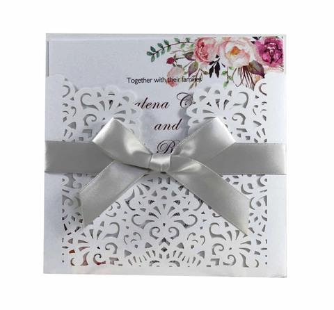 Europäisches Hochzeits Einladungskarten Set Mit Laserschnitt Blumen Innenseite Umschlag Und Schleife Elegantes Perlpapier
