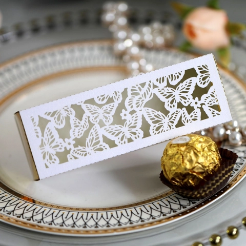 Elegante Scatola per Caramelle Nuziale con Farfalla Taglio Laser Scatola Regalo Cava per Cioccolatini Oro Argento per Decorazione Festa