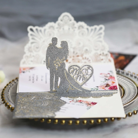 3D Pop Up Wedding Invitations Laser Cut Glitter Hollow Greeting Cards With Envelopes Mr And Mrs Heart Design For Marriage Party