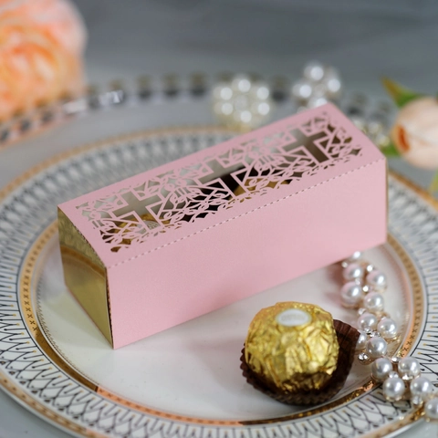 Scatola per Caramelle Intagliata al Laser Croce Scatola Regalo per Cioccolatini in Carta Perlata per Matrimonio Battesimo Comunione