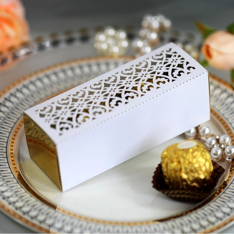 Europäisch Laser Geschnitten Süßigkeitenschachtel Perlglanzpapier Hohl Herz Muster Hochzeit Favor Geschenk Schokolade Party Bedarf