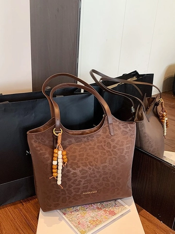 Borsa Tote in Pelle PU con Stampa Leopardata Grande Capacità per Donna Borsa a Tracolla Vintage con Ciondolo a Perline