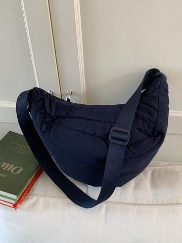 Borsa a Tracolla da Donna in Nylon a Mezza Luna Grande Capacità Pieghettata Dumpling Borsa a Spalla per Pendolari Quotidiani Versatile
