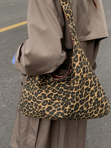 Große Kapazität Einkaufstasche Mit Leopardenmuster Für Damen PU Leder Hobo Schultertasche Mit Metallösen Lässige Tasche
