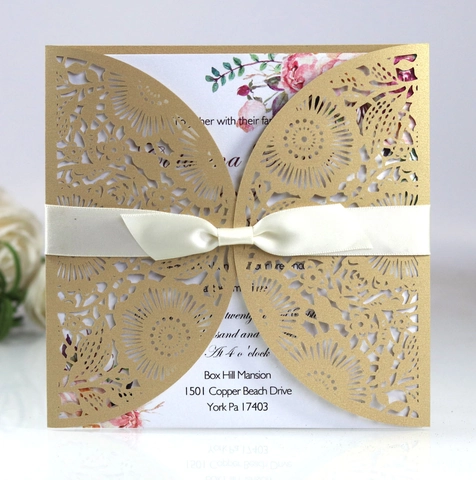 Inviti di Matrimonio Taglio Laser Carta Perlata Design Floreale Intagliato Con Buste Fiocco per Fidanzamento Addio al Nubilato Festa