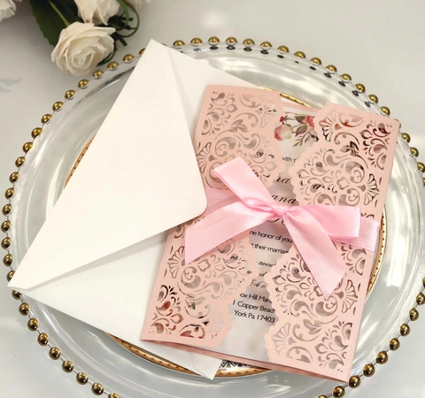 Invitaciones de Boda Florales con Corte Láser Europeo Papel Perlado Invitación con Lazo de Cinta y Sobre para Fiesta de Matrimonio