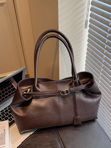 Large Capacity Retro PU Leather Shoulder Bag For Women Vintage Commuter Tote Bag With Metal Buckle Chic Office Daily Handbag