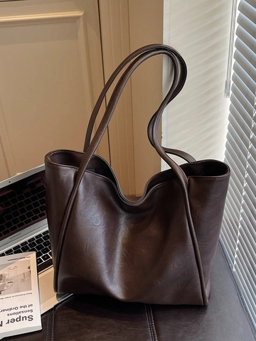 Large Capacity Women Tote Bag Premium PU Leather Minimalist Shoulder Bag Versatile Pleated Commuter Shopping Bag For Work