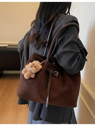 Vintage Women's Large Capacity Tote Bag PU Leather Frosted Shoulder Bag With Plush Bear Pendant Minimalist Commuter Handbag