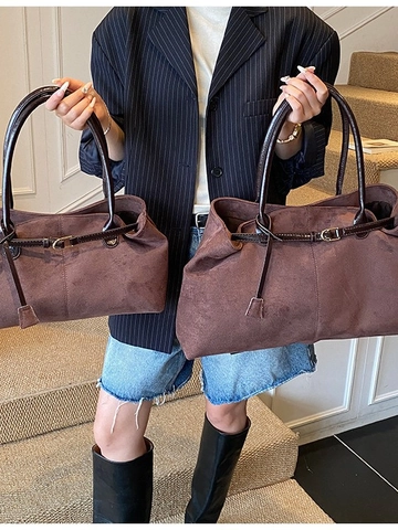 Sac Fourre-Tout Rétro Minimaliste pour Femmes Grande Capacité Sac à Bandoulière en Cuir PU Avec Sangles Décoratives Sac à Main