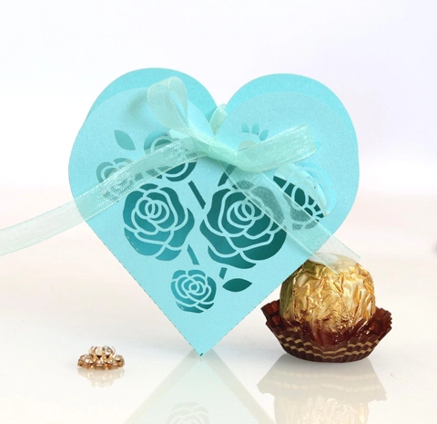 Herzform Rose Laser Geschnitten Hohl Süßigkeiten Box Mit Band Perlmutt Papier Geschenkbox Für Hochzeit Valentinstag Party