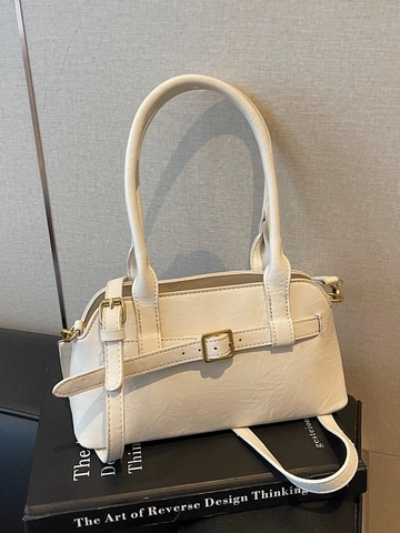Women Vintage PU Leather Shoulder Bag Large Capacity Commuting Handbag With Gold Buckle Retro Minimalist Underarm Bag