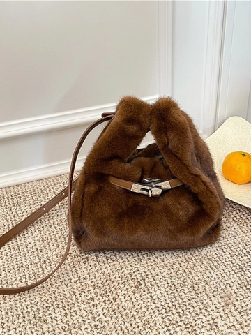 Women Fashion Faux Fur Bucket Bag Large Capacity Plush Handbag With Leather Strap Metal Lock Elegant Shoulder Crossbody Bag