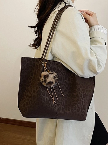 Damen Große Kapazität Leopard Muster Tote Bag PU Leder Retro Schultertasche Pendler Unterarmtasche Mit Plüsch Herz Anhänger