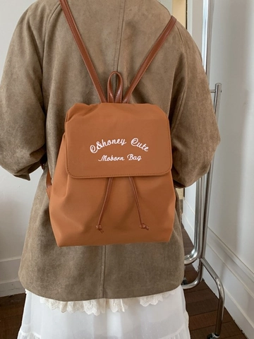 Zaino alla Moda in Tela Ricamata da Donna Grande Capacità Giornaliero Stile College Impermeabile Zainetto Minimalista Con Design a Lettere